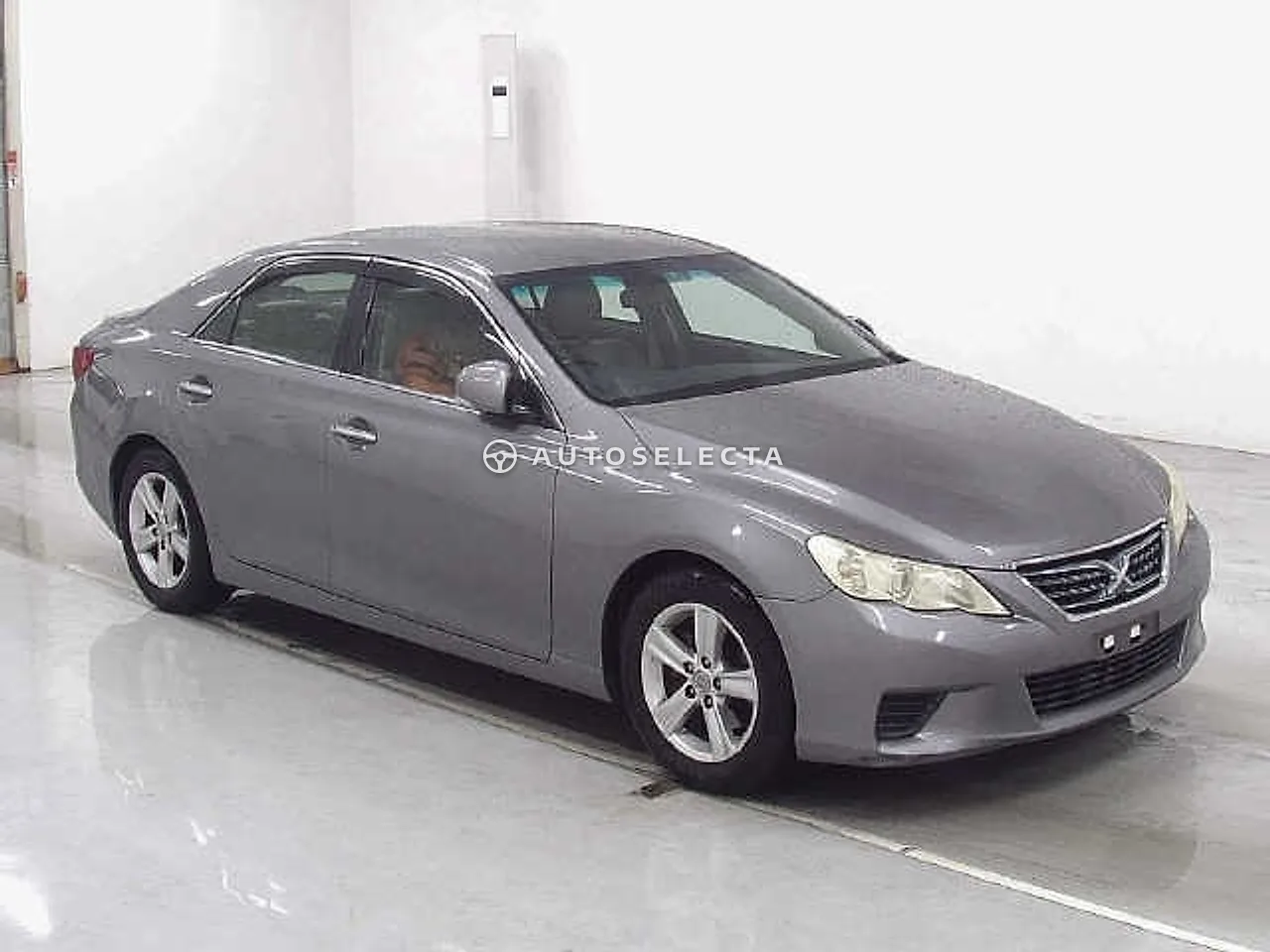 Toyota Mark X 2010, photo 1 of 1