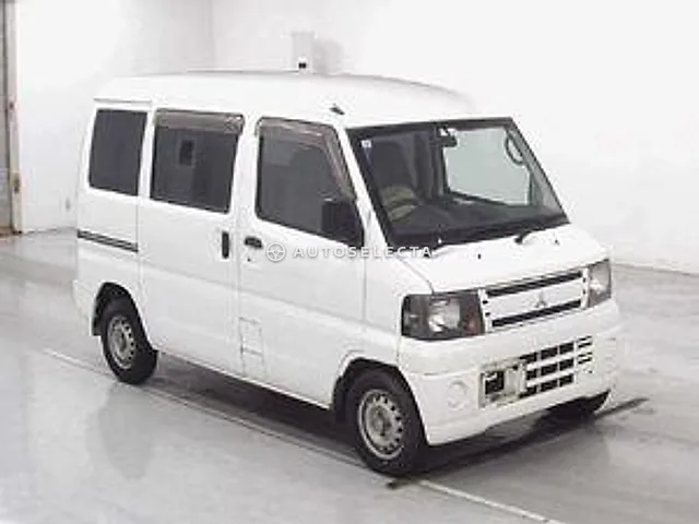 Mitsubishi Minicab 2010, auction grade 3.5