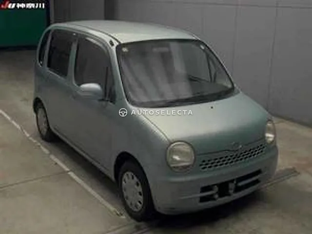 Daihatsu Move Latte 2006, auction grade 3.5