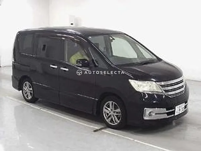 Nissan Serena 2011, auction grade 3.5