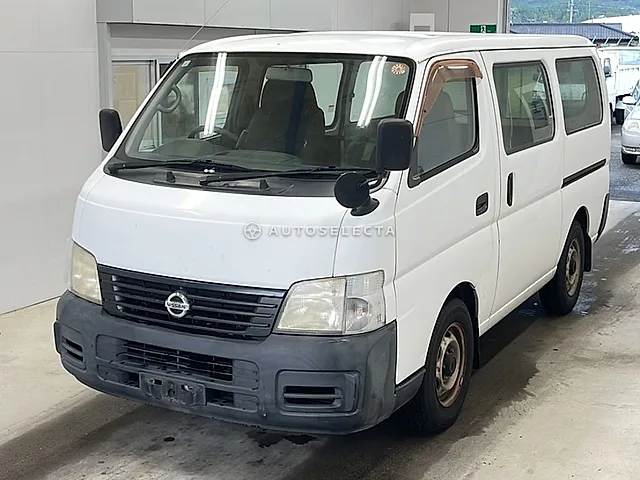 Nissan Caravan 2005, auction grade 3.5