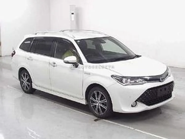Toyota Corolla Fielder 2015, photo 1 of 1