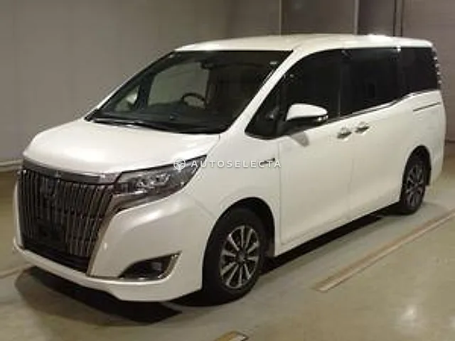 Toyota Esquire 2017, auction grade RA