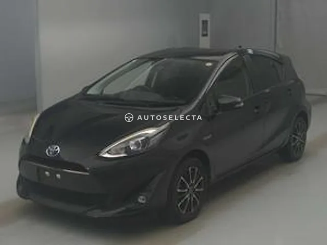 Toyota Aqua 2018, auction grade 3.5