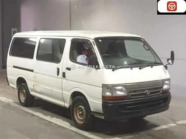 Toyota Hiace Van 2004, auction grade R