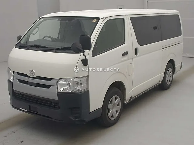 Toyota Hiace Van 2019, auction grade R