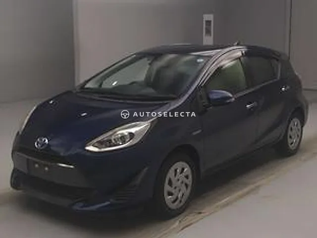 Toyota Aqua 2018, auction grade R