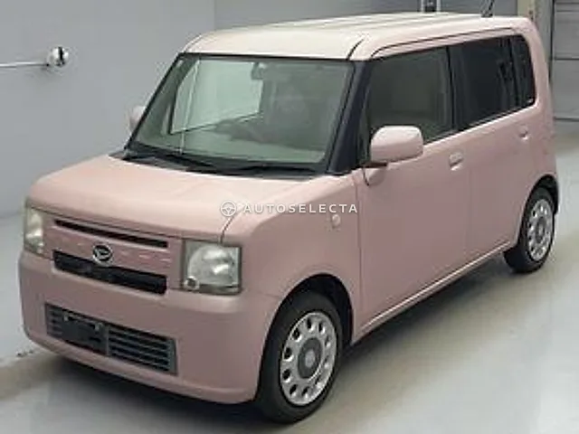Daihatsu Move Conte 2013, auction grade 3.5