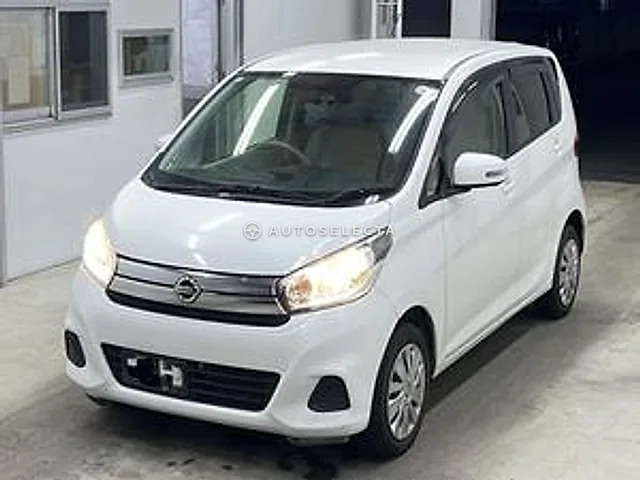 Nissan Dayz 2016, auction grade 3.5
