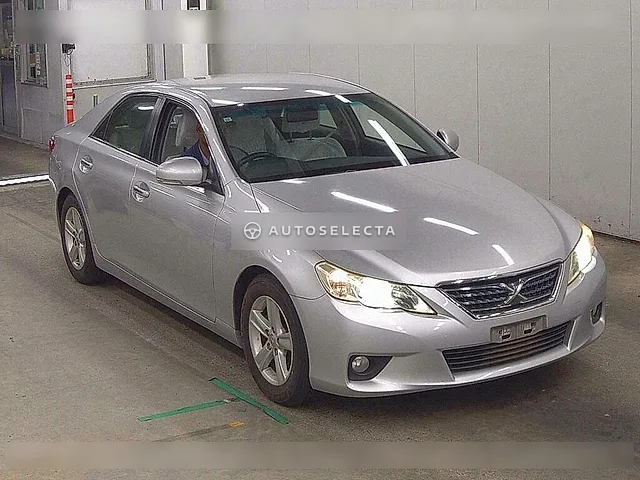 Toyota Mark X 2011, auction grade 3.5