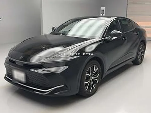 Toyota Crown Crossover 2023, auction grade RA