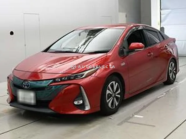 Toyota Prius PHV 2018, auction grade 4.5