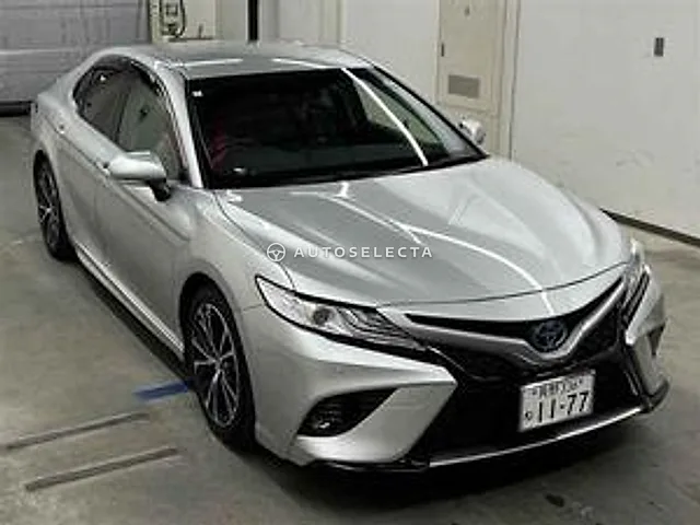 Toyota Camry 2019, auction grade 4