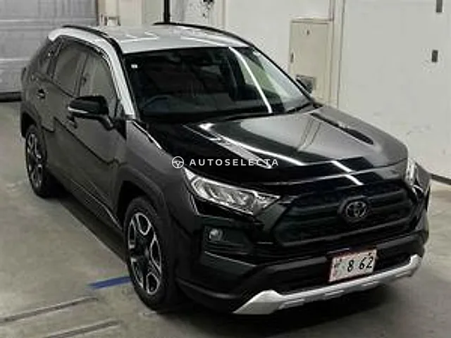Toyota RAV4 2019, auction grade 4.5