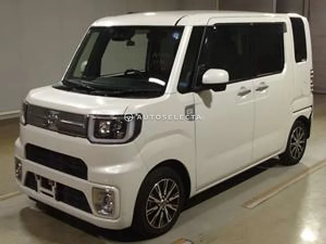 Toyota Pixis Mega 2018, auction grade R