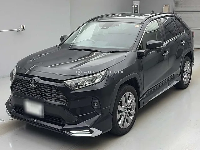 Toyota RAV4 2022, auction grade 4.5
