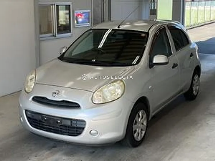 Nissan March 2011, photo 1 of 1