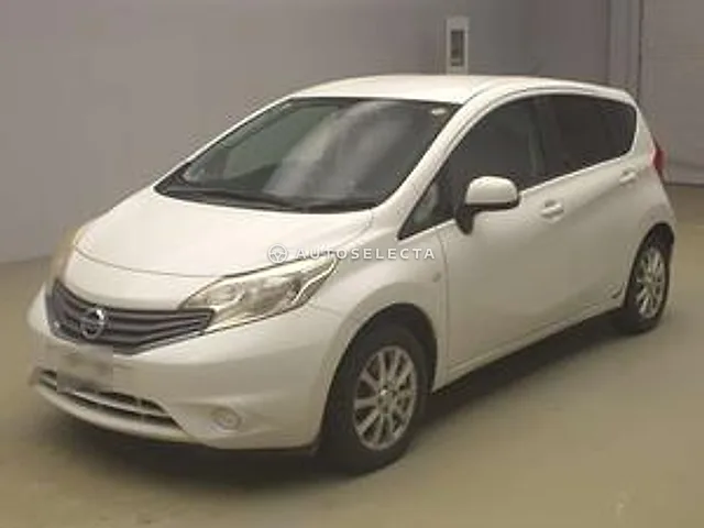 Nissan Note 2013, auction grade 3