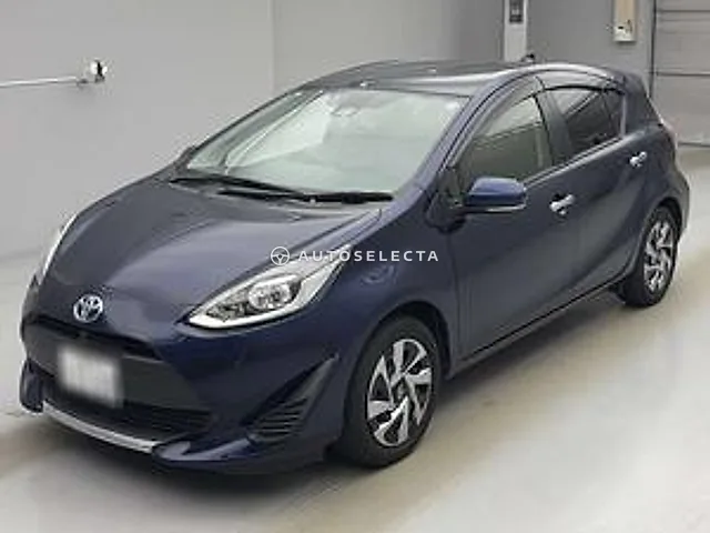 Toyota Aqua 2021, auction grade 3.5
