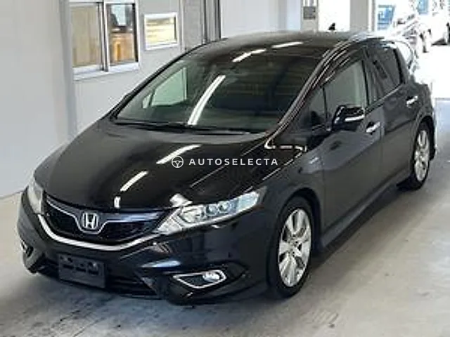 Honda Jade 2015, auction grade 3.5