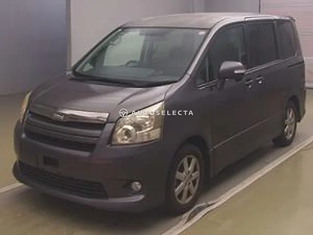 Toyota Noah 2010, auction grade 3