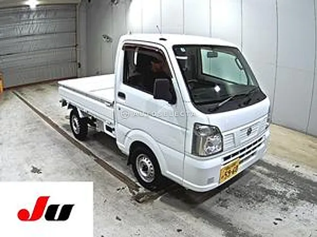 Nissan NT100 Clipper 2018, auction grade 3.5