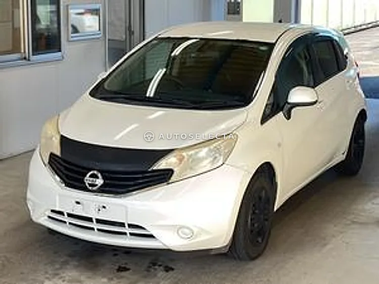 Nissan Note 2013, photo 1 of 1