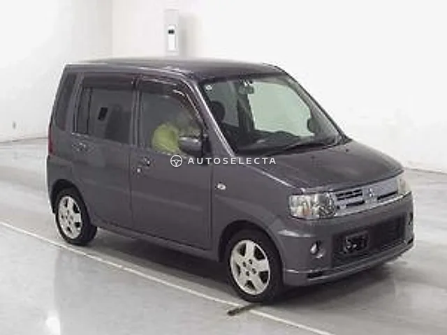 Mitsubishi Toppo 2010, auction grade R