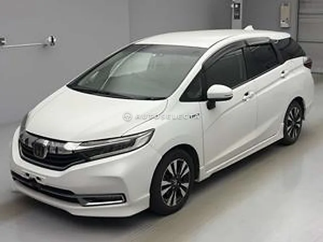 Honda Shuttle 2019, auction grade R