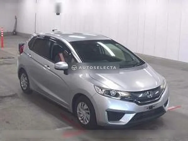 Honda Fit 2014, auction grade 4