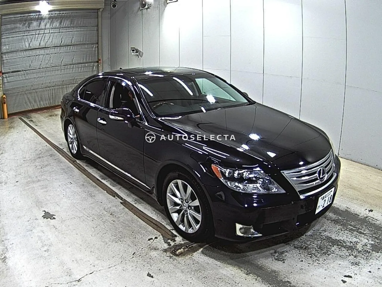 Lexus LS 2010, photo 1 of 1
