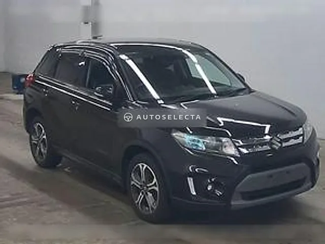 Suzuki Escudo 2017, auction grade 3.5