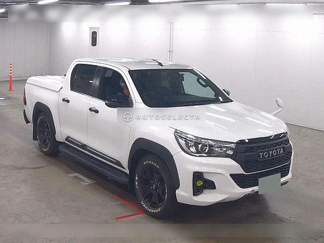 Toyota Hilux 2019, auction grade 4