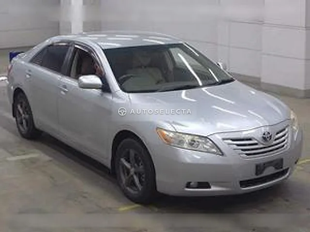 Toyota Camry 2006, auction grade 3