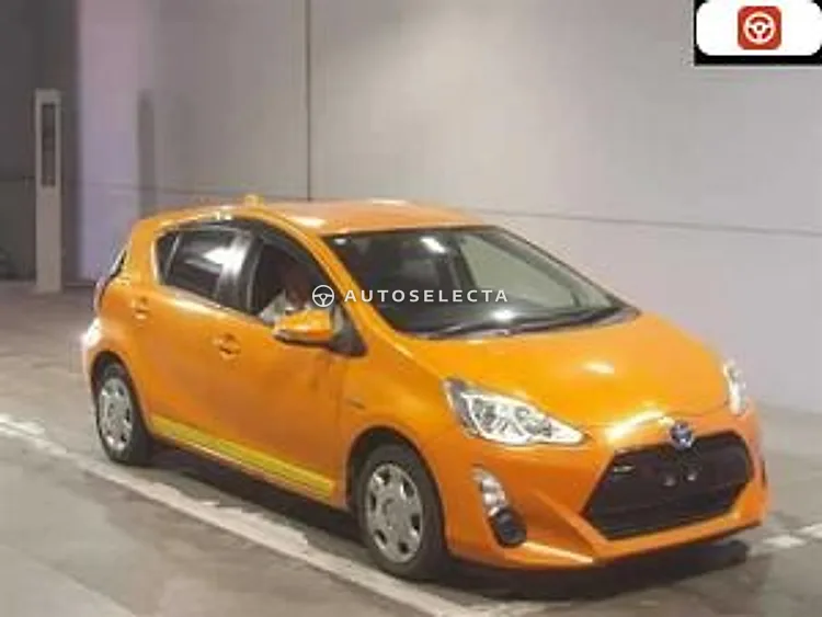 Toyota Aqua 2016, photo 1 of 1