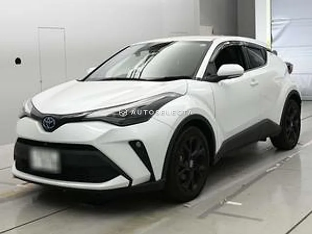 Toyota C-HR 2023, auction grade 4.5