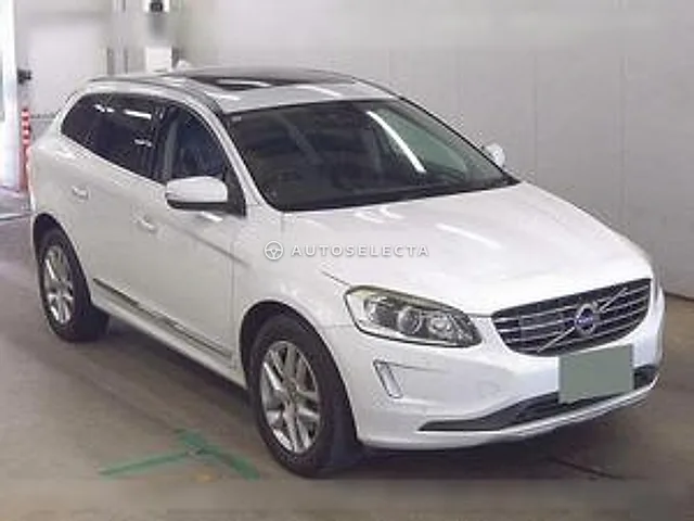 Volvo XC60 2017, auction grade 4