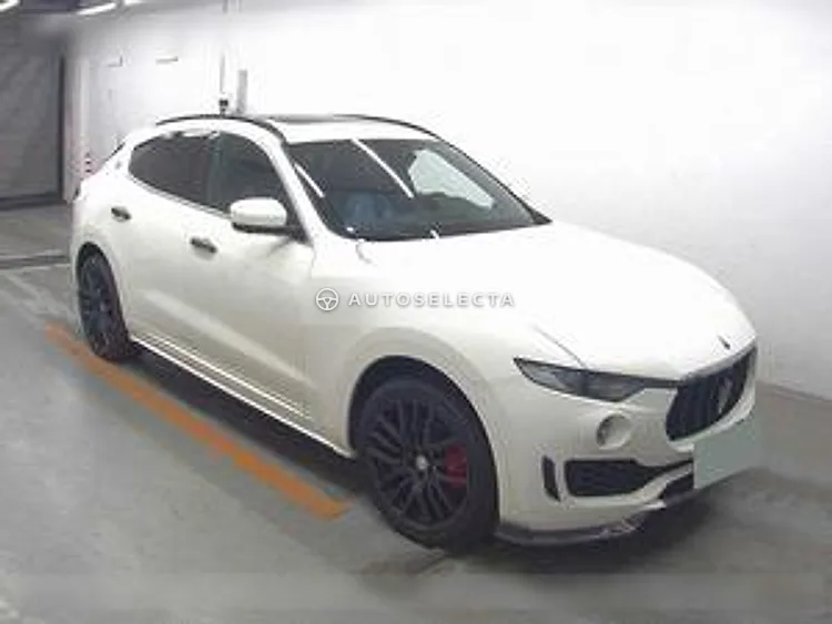 Maserati Levante 2016, photo 1 of 6