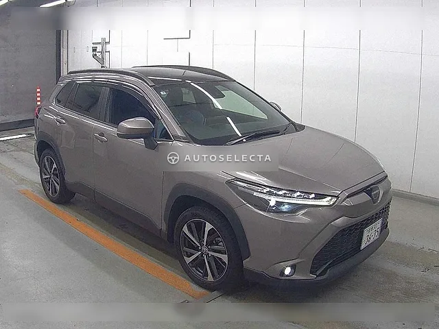 Toyota Corolla Cross 2023, auction grade 5