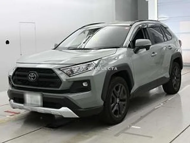 Toyota RAV4 2025, auction grade 5