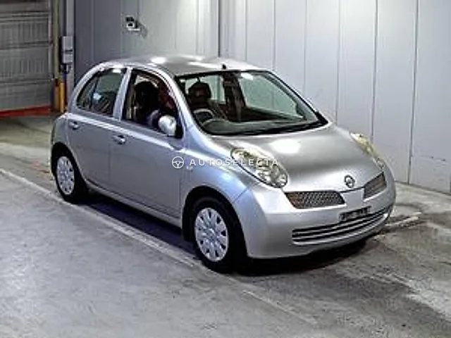 Nissan March 2003, auction grade 3.5