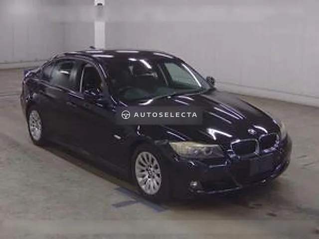 BMW 3 Series 2010, auction grade 3.5