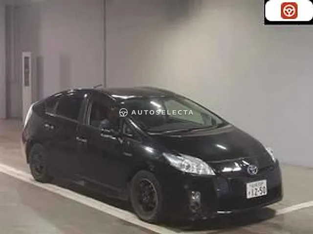 Toyota Prius 2011, auction grade R