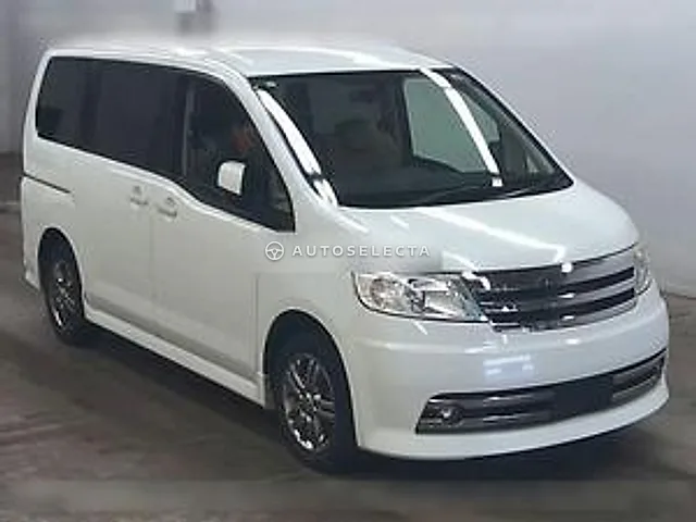 Nissan Serena 2005, auction grade 4