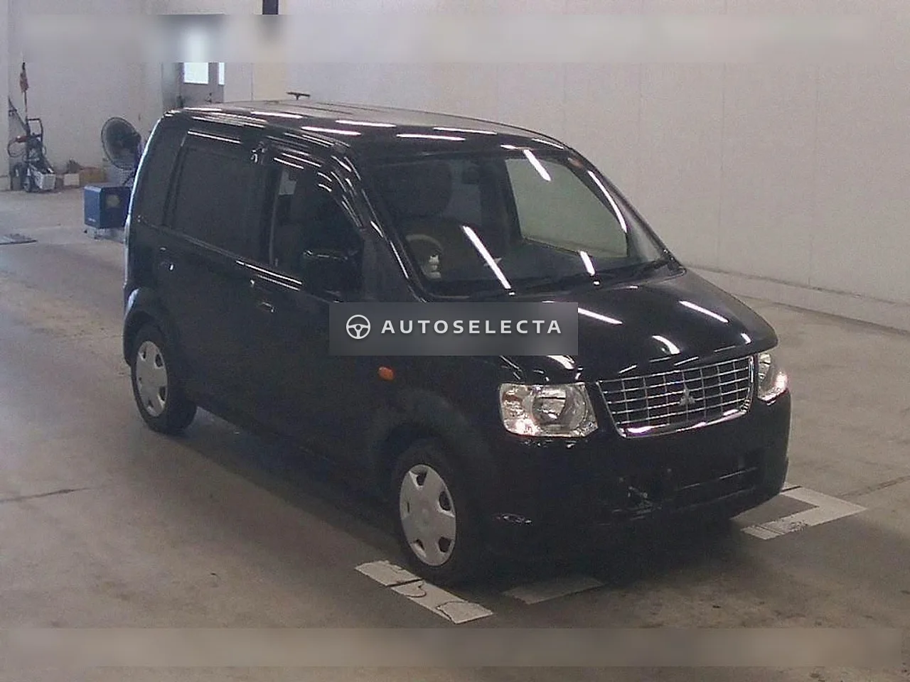 Mitsubishi eK Wagon 2012, photo 1 of 6