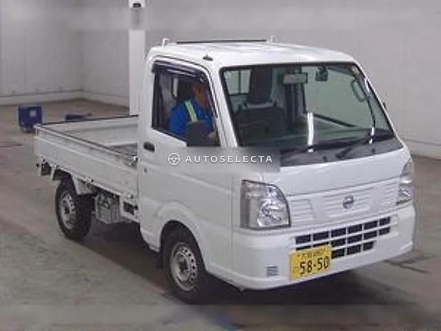 Nissan NT100 Clipper 2017, auction grade 3.5
