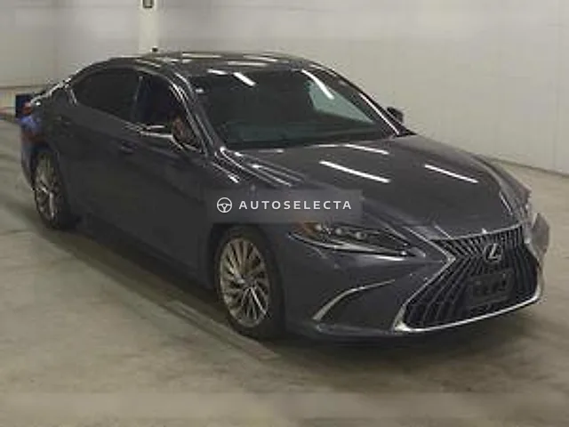 Lexus ES 2023, auction grade 4.5