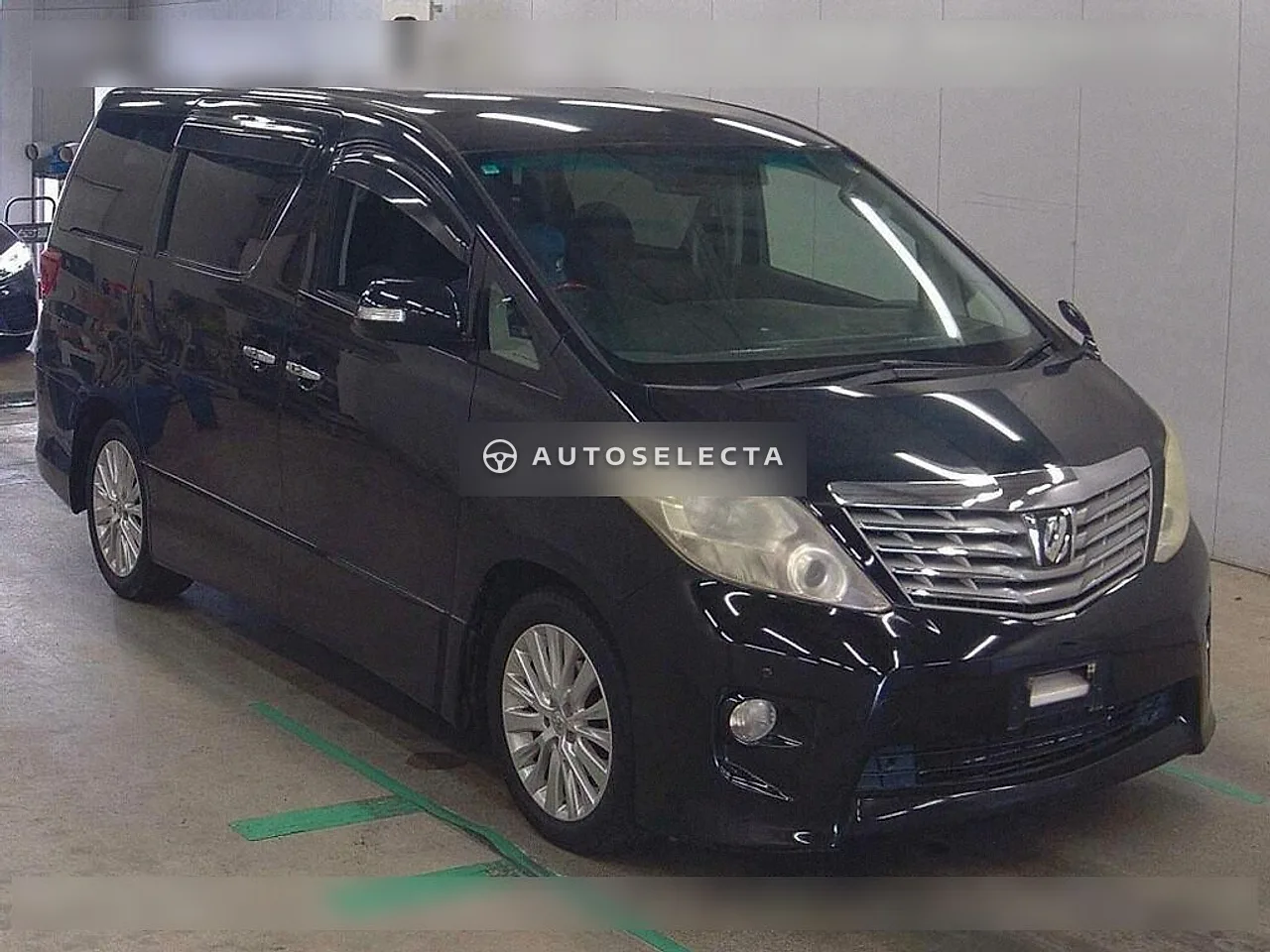 Toyota Alphard 2008, photo 1 of 6