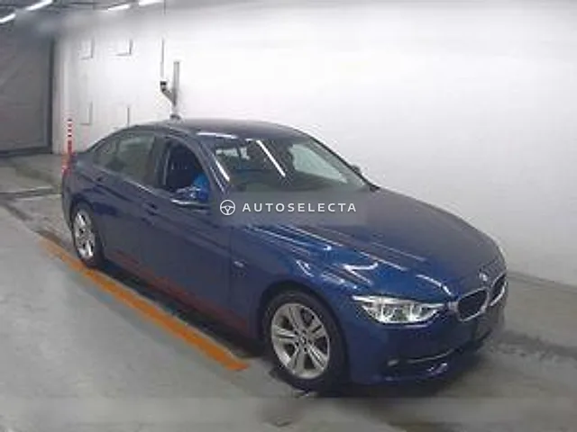 BMW 3 Series 2017, auction grade 4