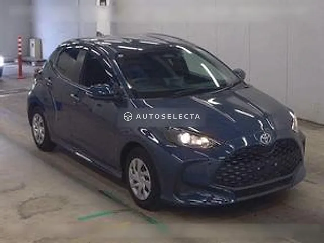 Toyota Yaris Hybrid 2025, auction grade 3